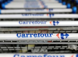 2022-05-19t135230z_1_lynxnpei4i0lx_rtroptp_4_carrefour-results.jpg