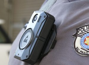cameras_uniformes_de_policiais_militares_sao_paulo_rvrsa_abr_2804223638_0.jpg