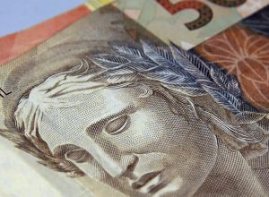 real_moeda_020120a84t47535211.jpg real_moeda_020120a84t47535211.jpg